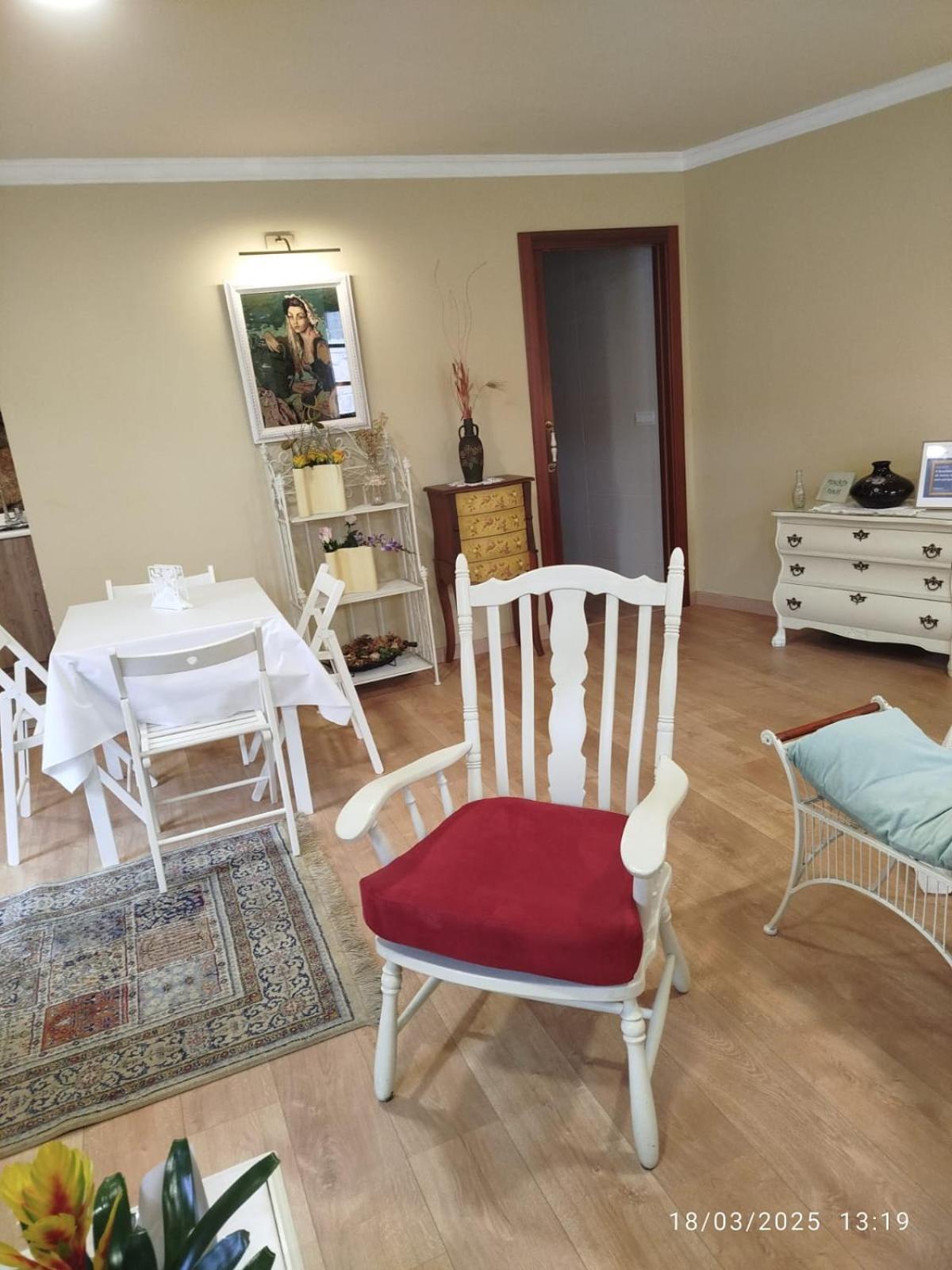 O Apartamento Do Xanza, Ideal Para Parejas Adaptado Movilidad Reducida Meis Bagian luar foto