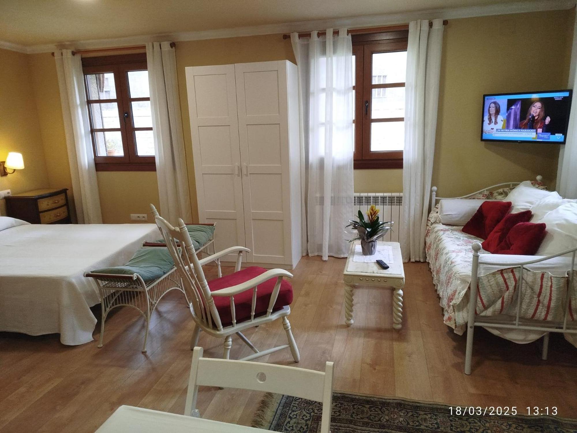 O Apartamento Do Xanza, Ideal Para Parejas Adaptado Movilidad Reducida Meis Bagian luar foto